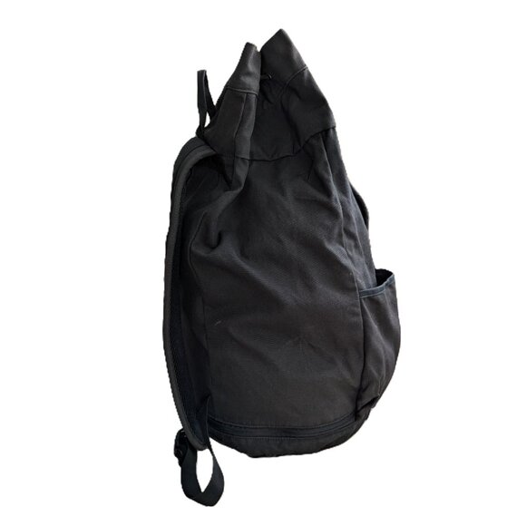 Timberland Large Black Canvas Backpack - Picture 4 of 11